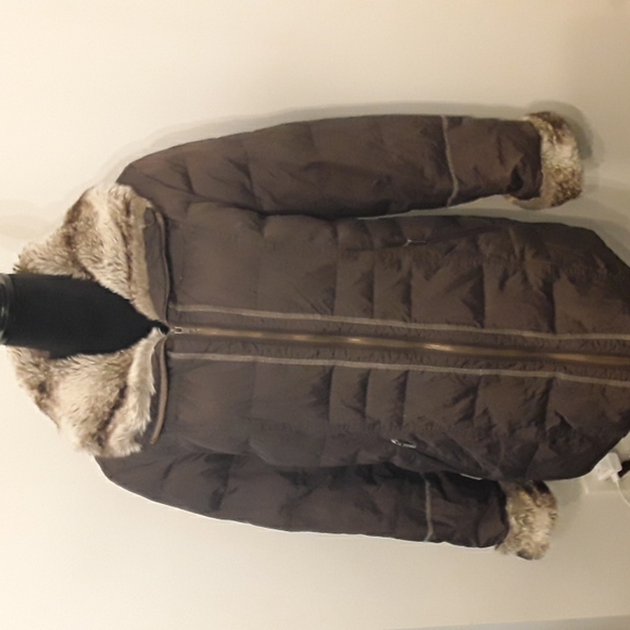 Utex Jackets & Blazers - Platinum Utex Faux fur lined coat L